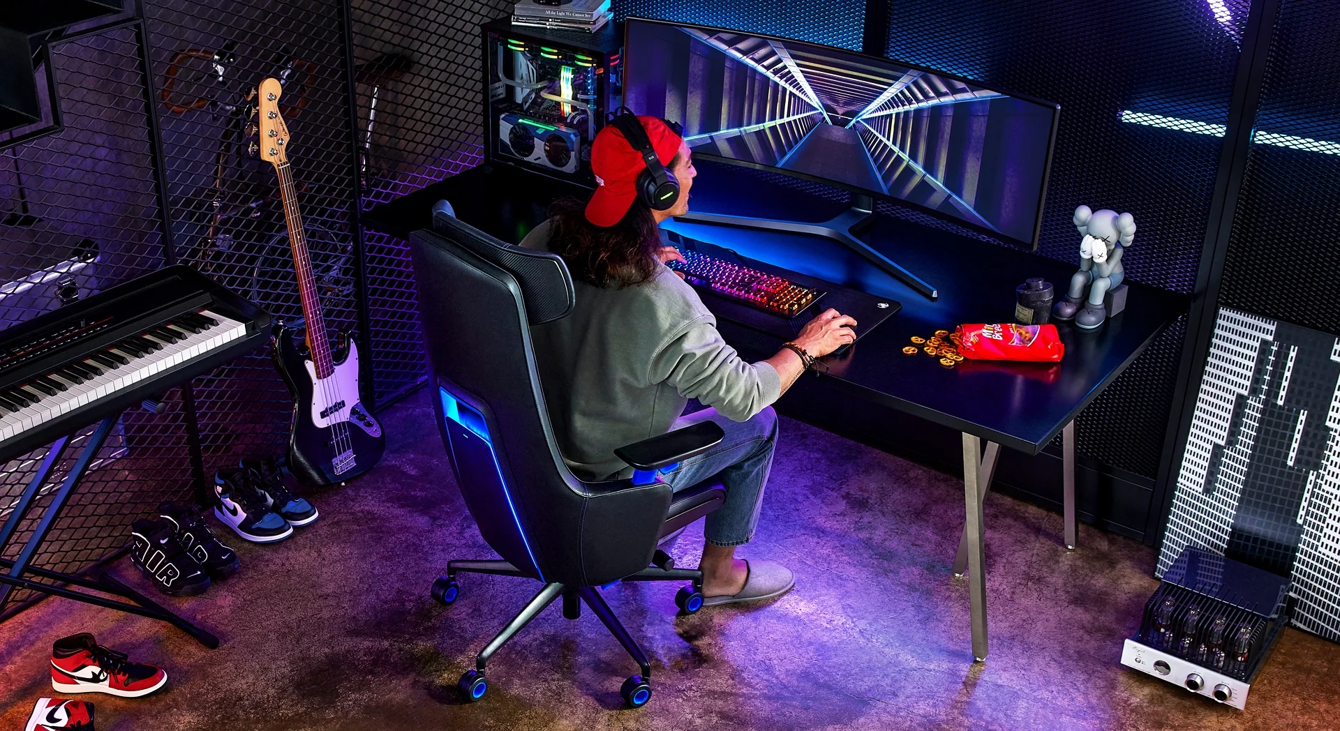 [NEW IN] GC Pro Gaming Chair + Cooling Seat + LED Lights (Black+Blue) - Image 3